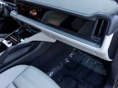 2025 Porsche Cayenne Cayenne