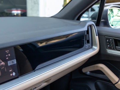 2026 Porsche Cayenne Base