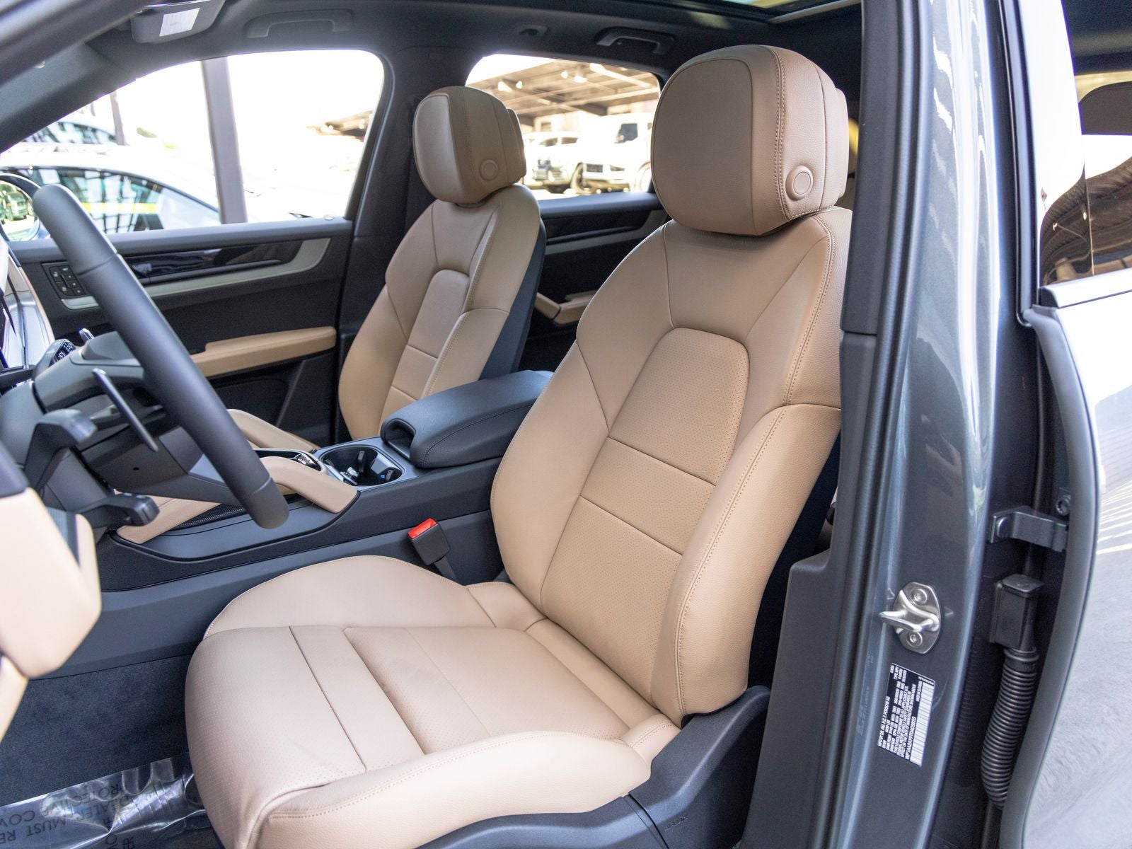 2026 Porsche Cayenne Base