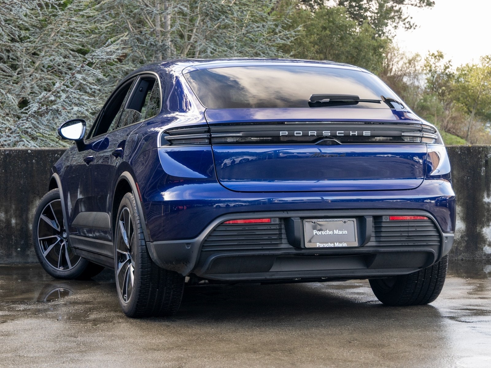 2024 Porsche Macan Macan 4 Electric