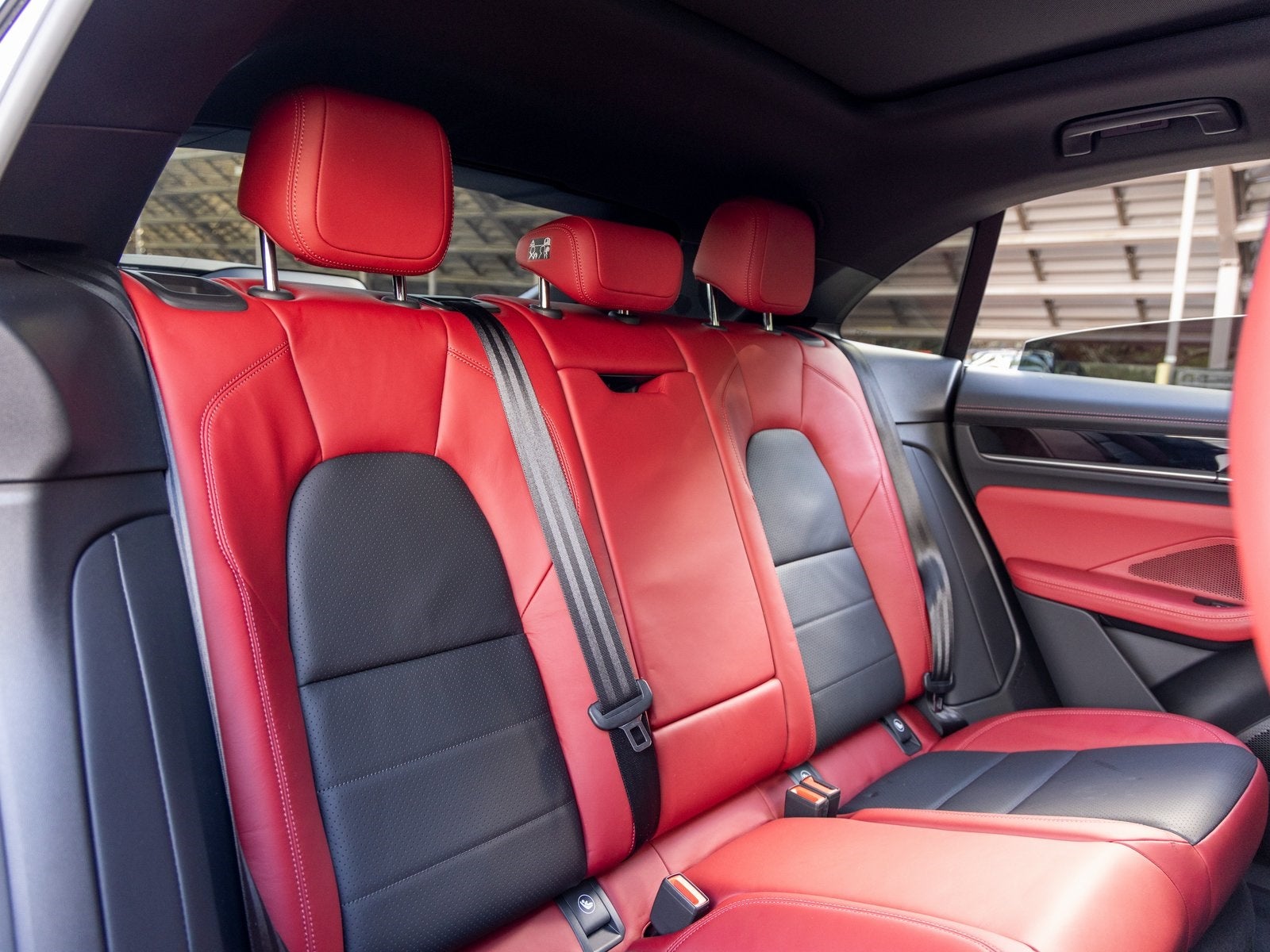 2024 Porsche Macan Macan 4 Electric