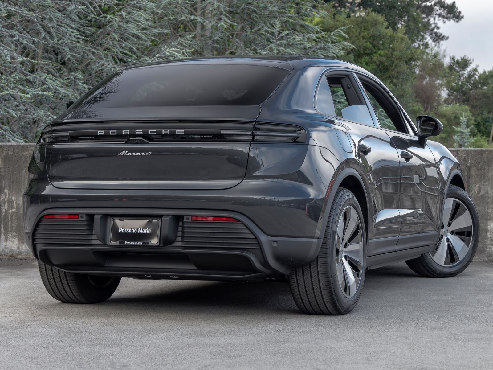2026 Porsche Macan 4 Electric