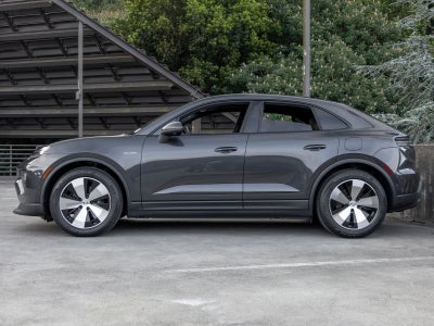 2026 Porsche Macan 4 Electric