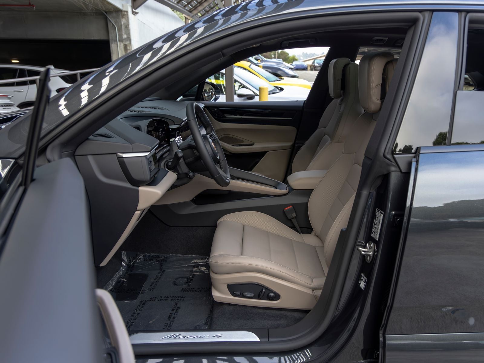 2026 Porsche Macan 4 Electric