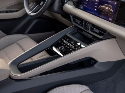 2026 Porsche Macan 4 Electric