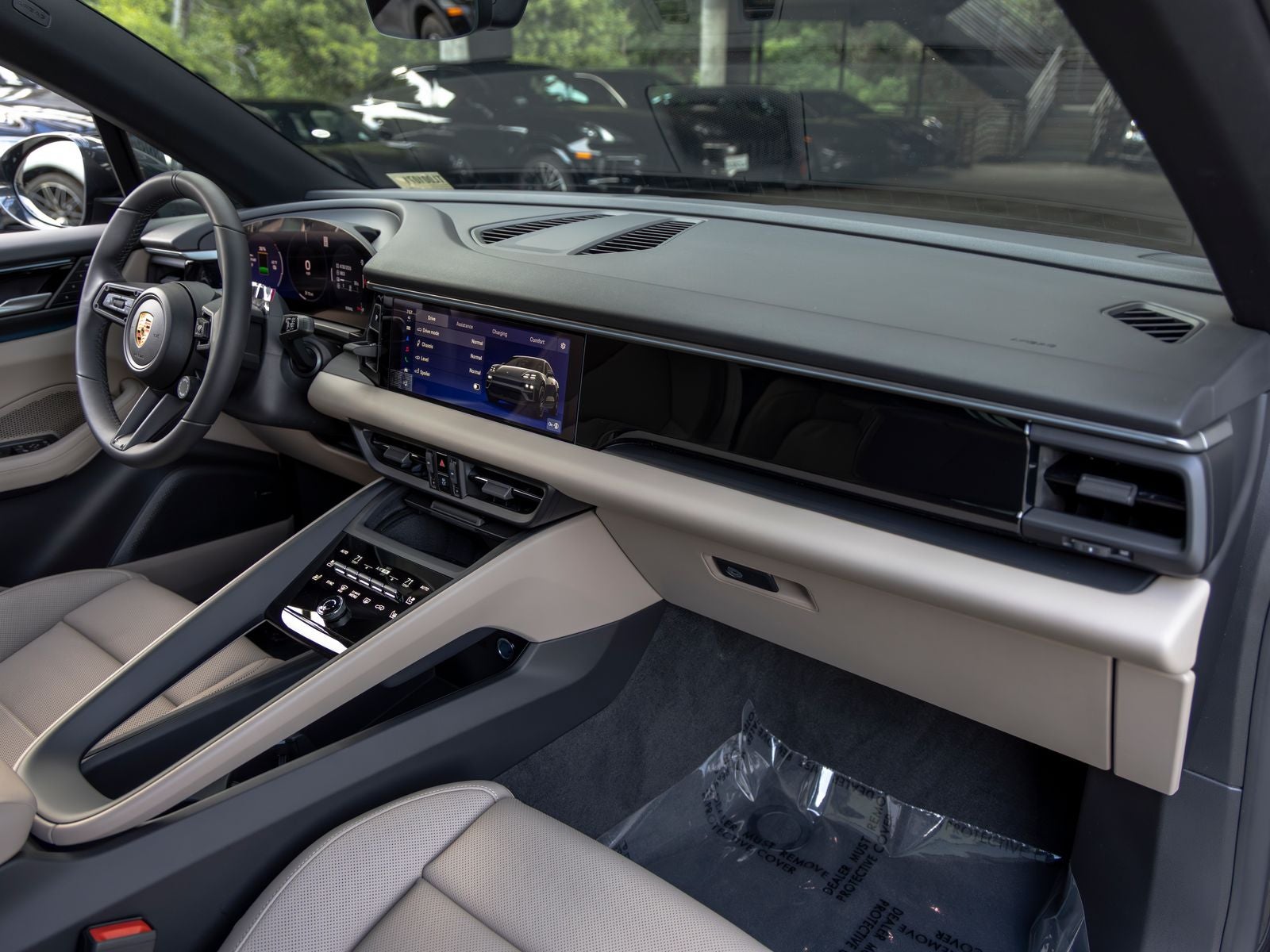 2026 Porsche Macan 4 Electric