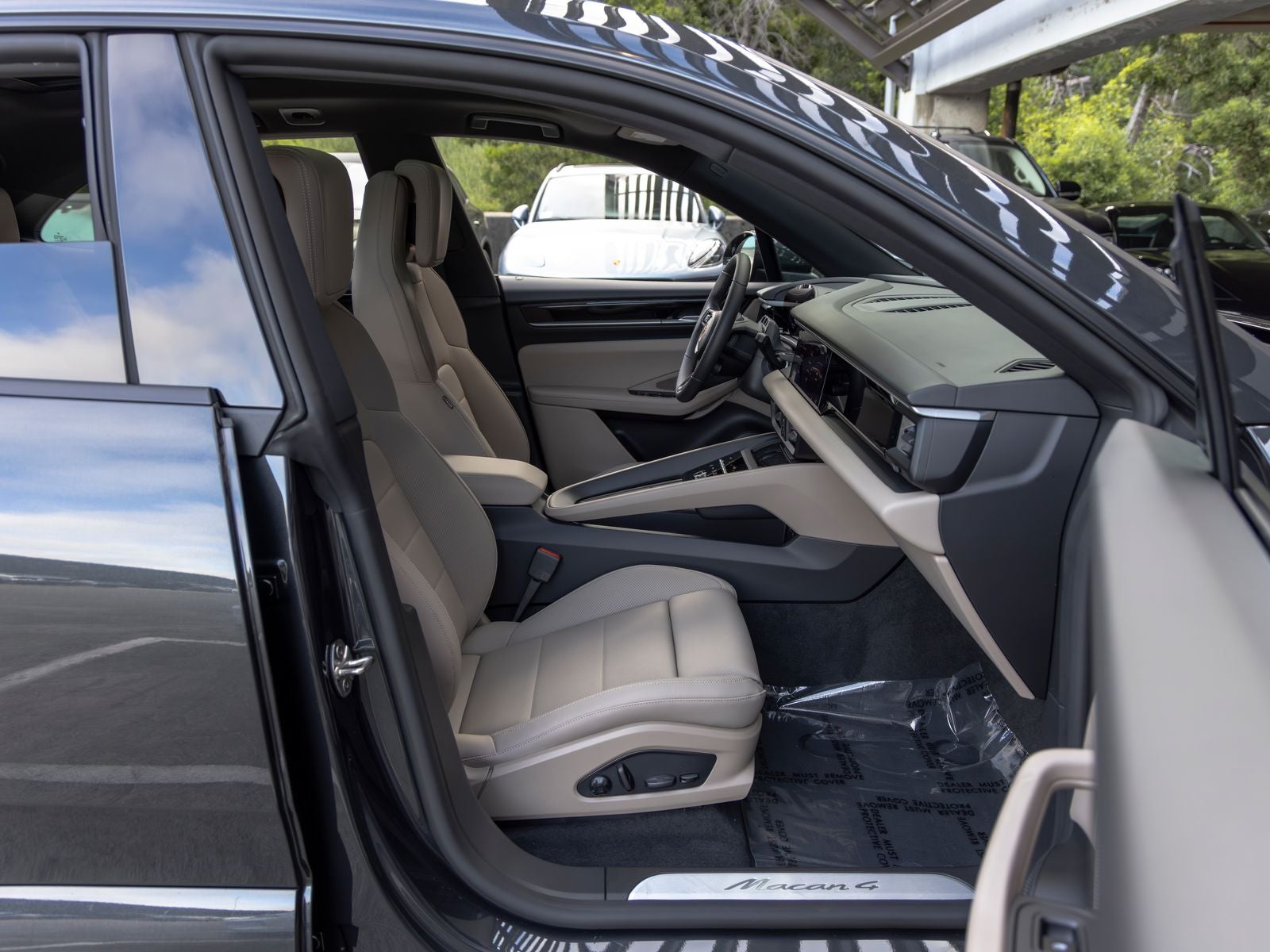 2026 Porsche Macan 4 Electric