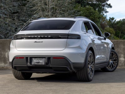 2024 Porsche Macan Macan 4 Electric