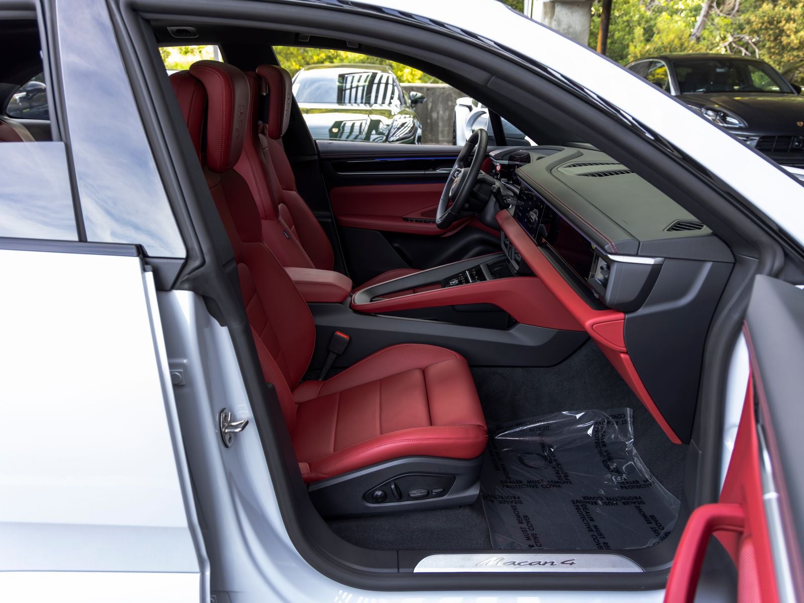 2024 Porsche Macan Macan 4 Electric