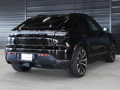 2026 Porsche Macan 4 Electric