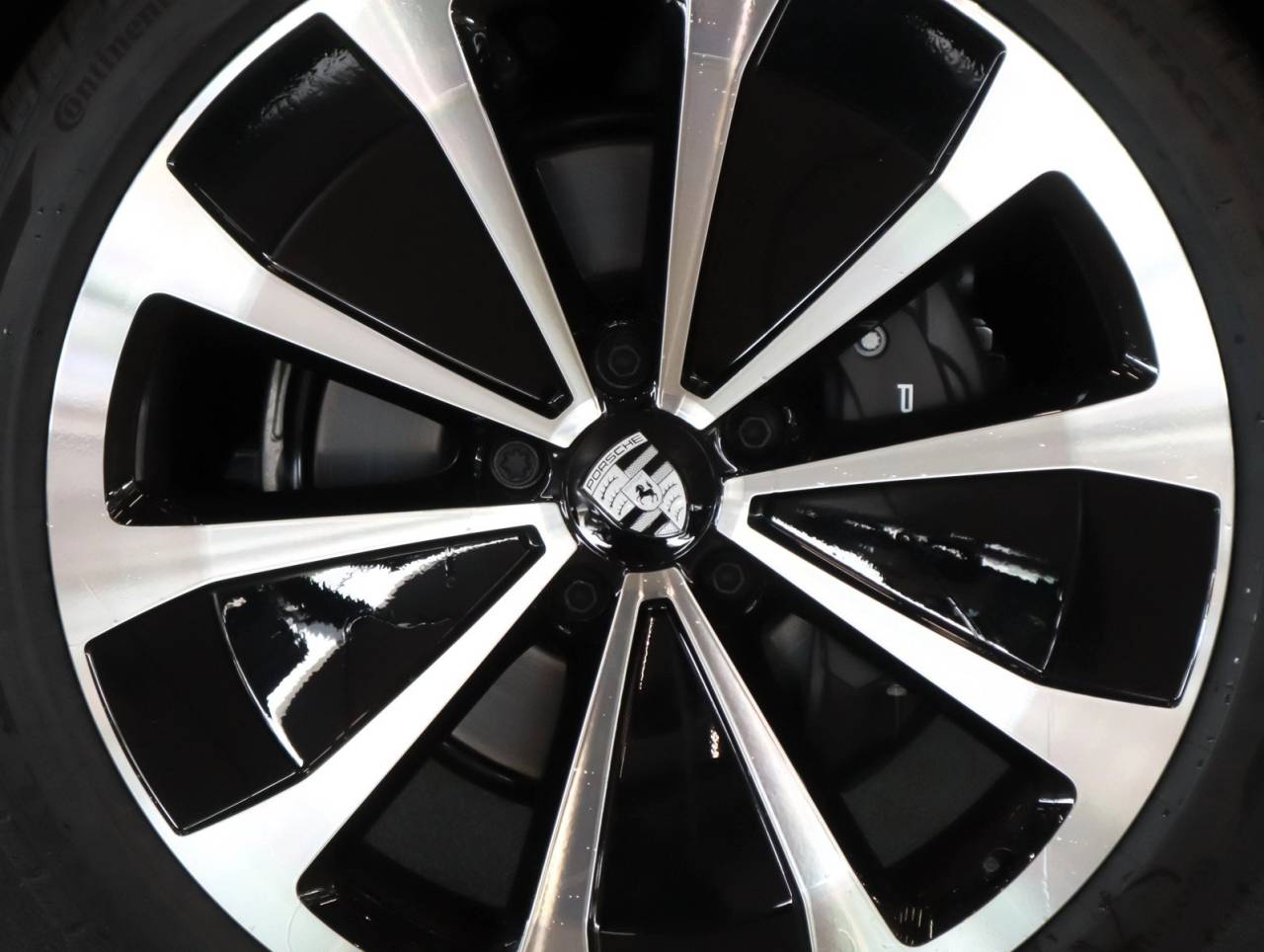 2026 Porsche Macan 4 Electric