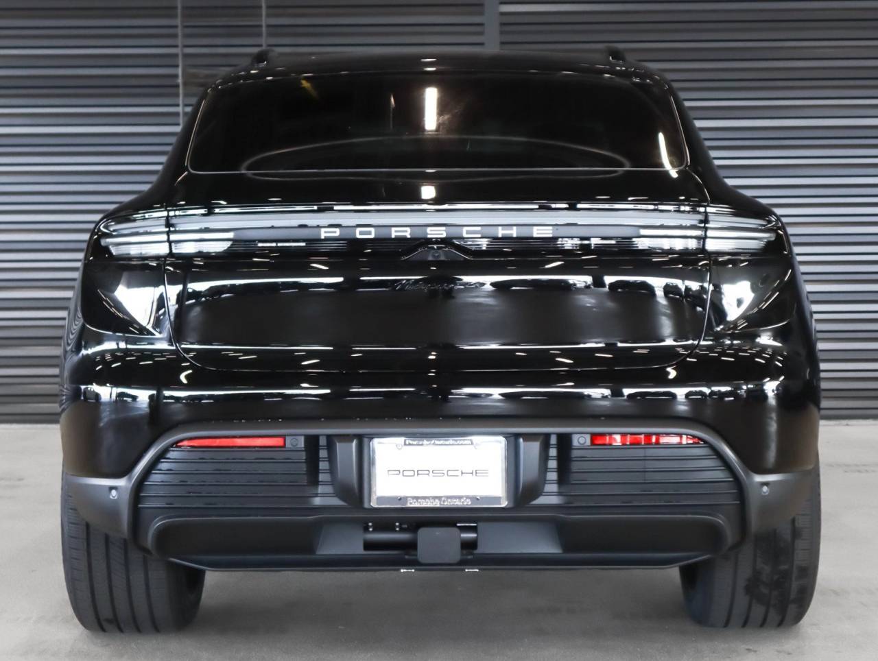 2026 Porsche Macan 4 Electric