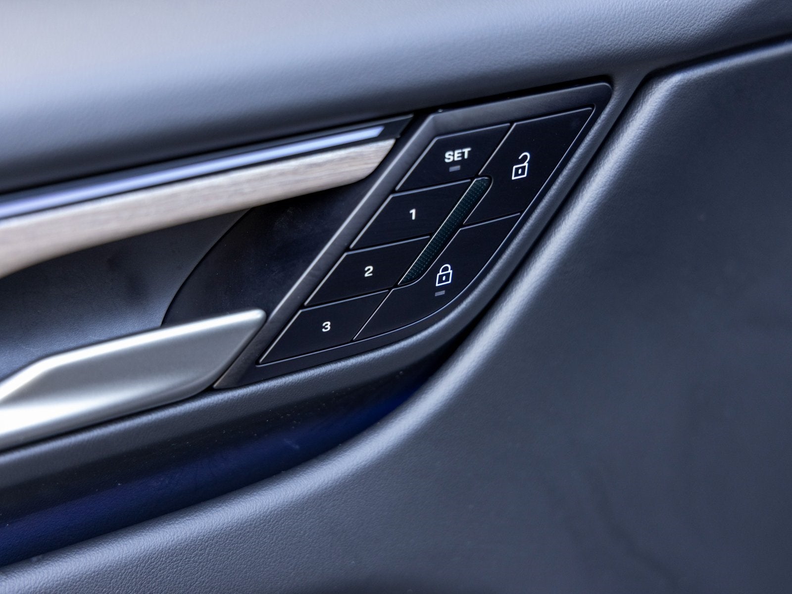 2025 Porsche Macan Macan 4 Electric