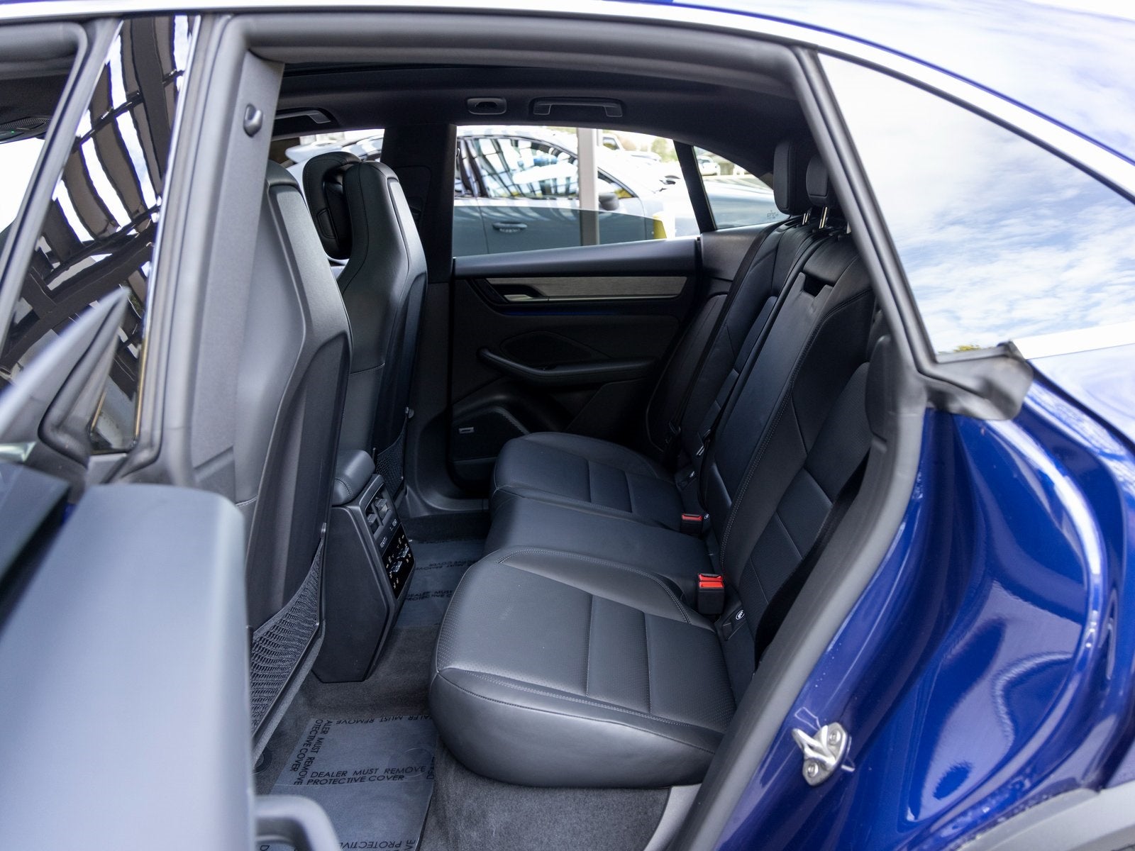 2025 Porsche Macan Macan 4 Electric