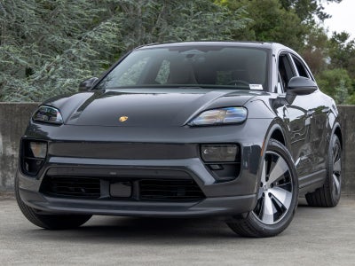 2026 Porsche Macan 4 Electric