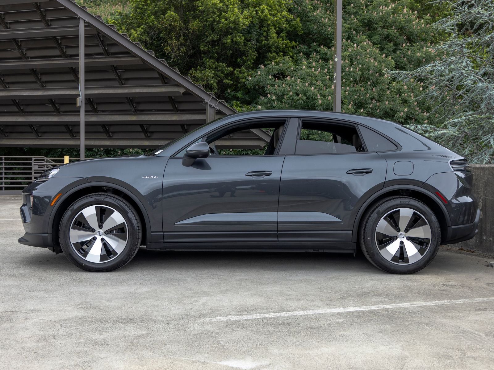 2026 Porsche Macan 4 Electric