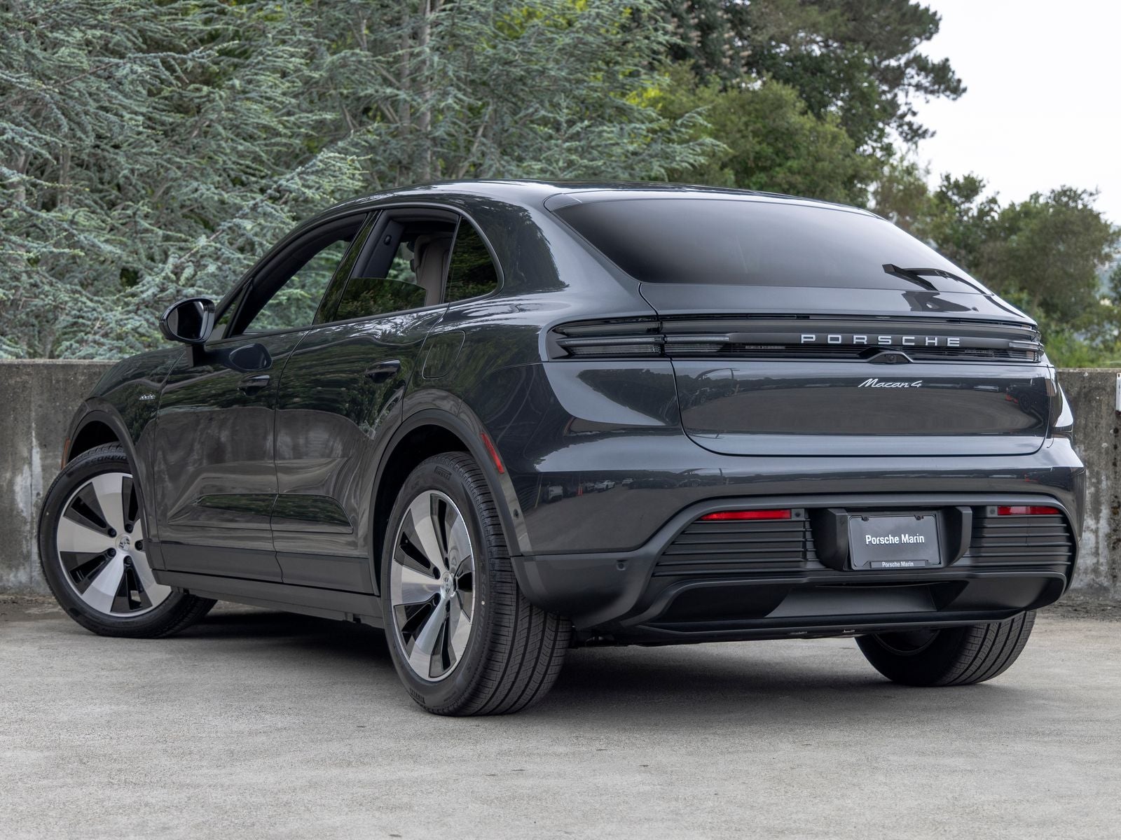 2026 Porsche Macan 4 Electric