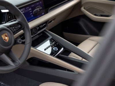 2026 Porsche Macan 4 Electric