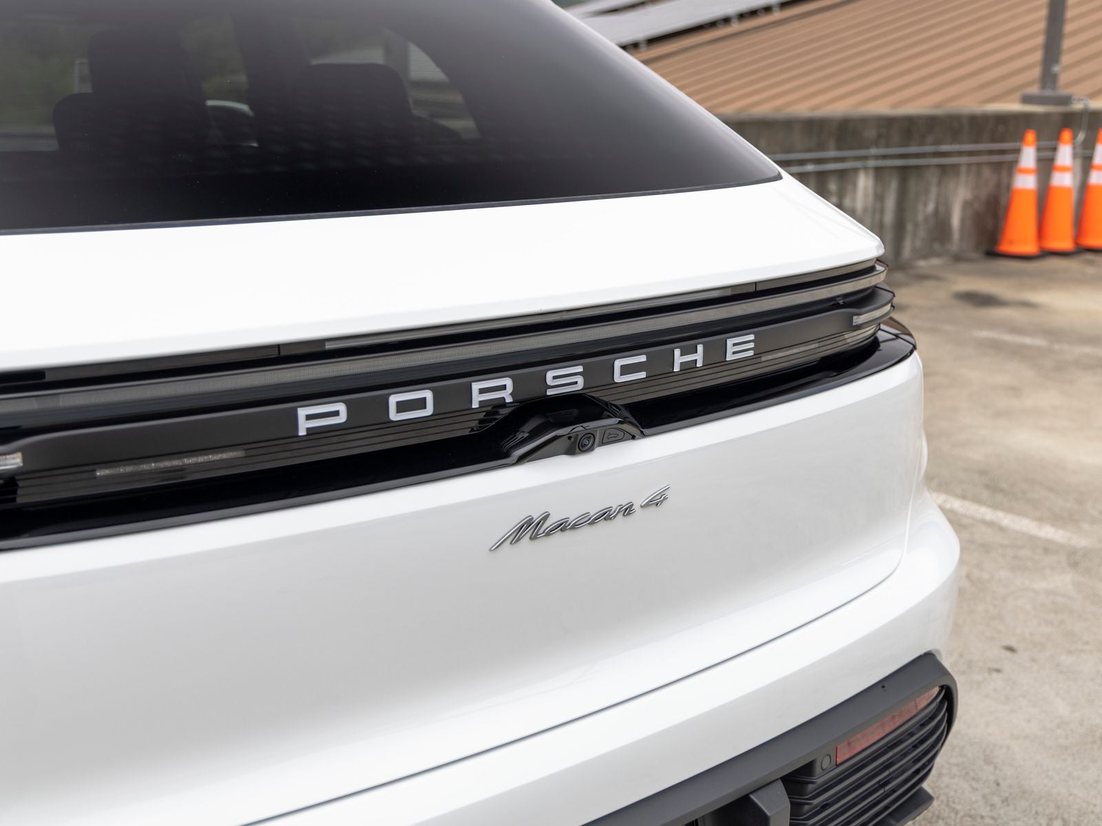 2026 Porsche Macan 4 Electric