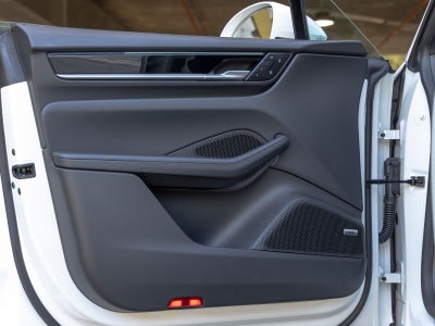 2025 Porsche Macan Macan 4 Electric
