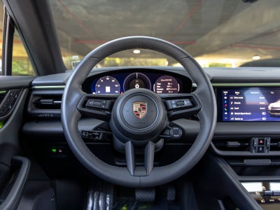 2025 Porsche Macan Macan 4 Electric