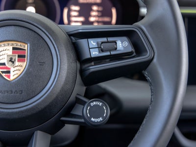 2025 Porsche Macan Macan 4 Electric