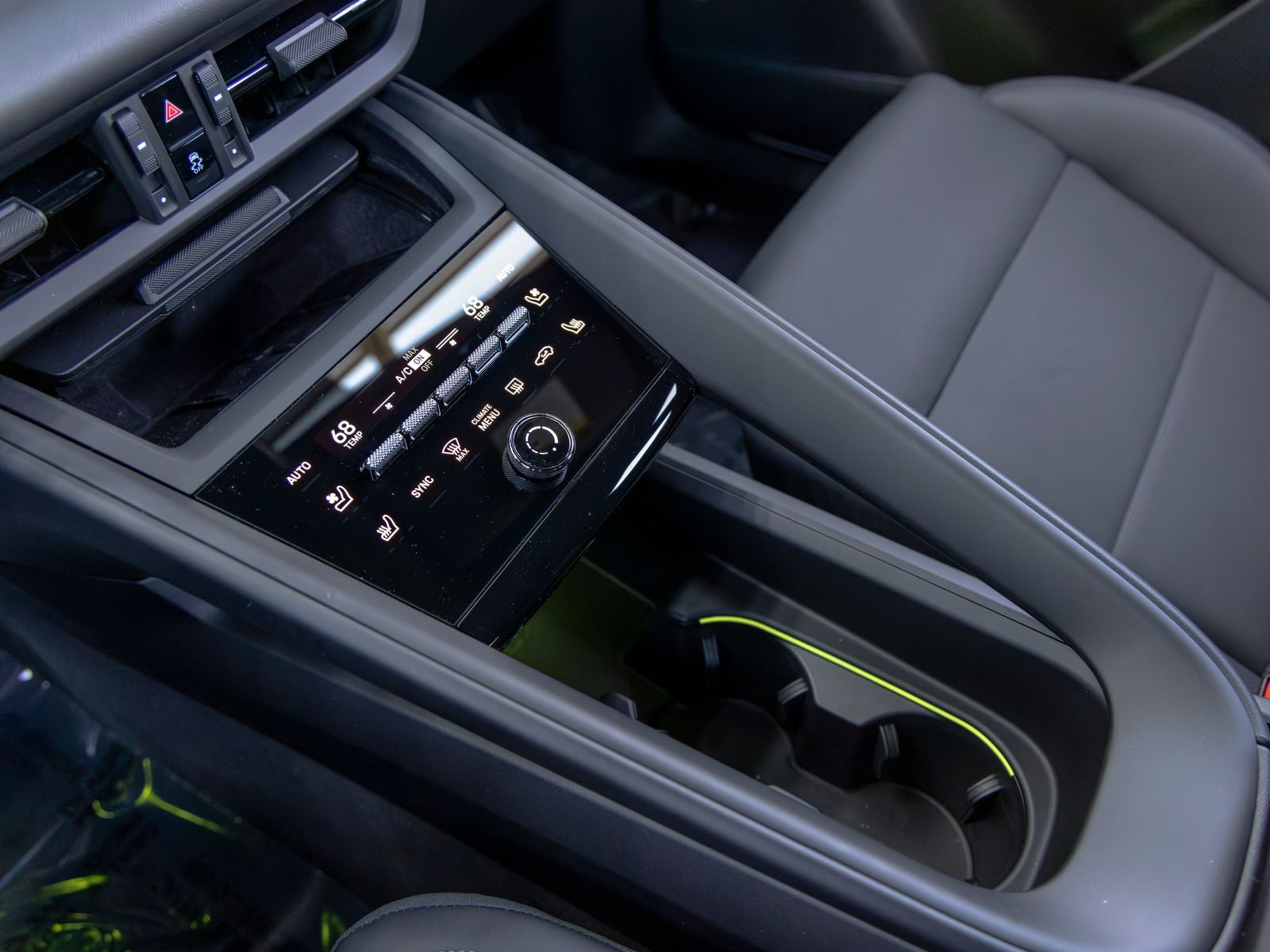 2025 Porsche Macan Macan 4 Electric