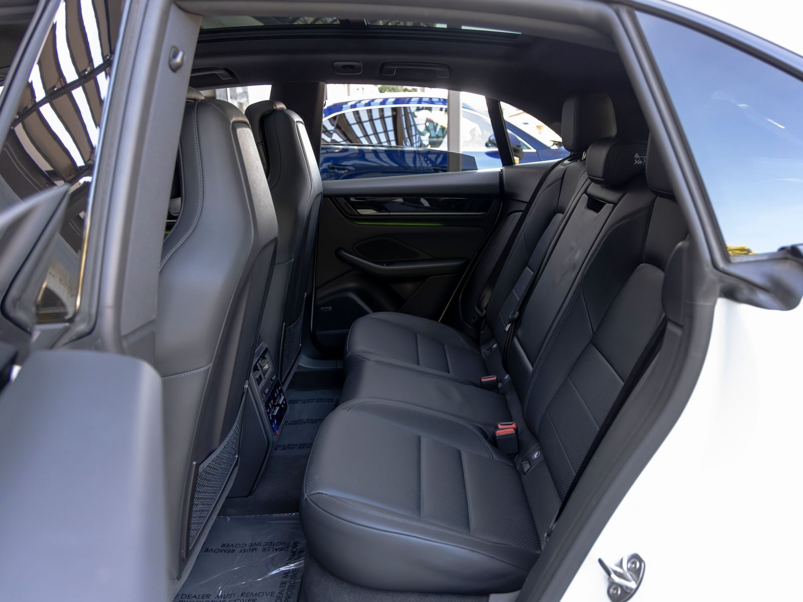 2025 Porsche Macan Macan 4 Electric