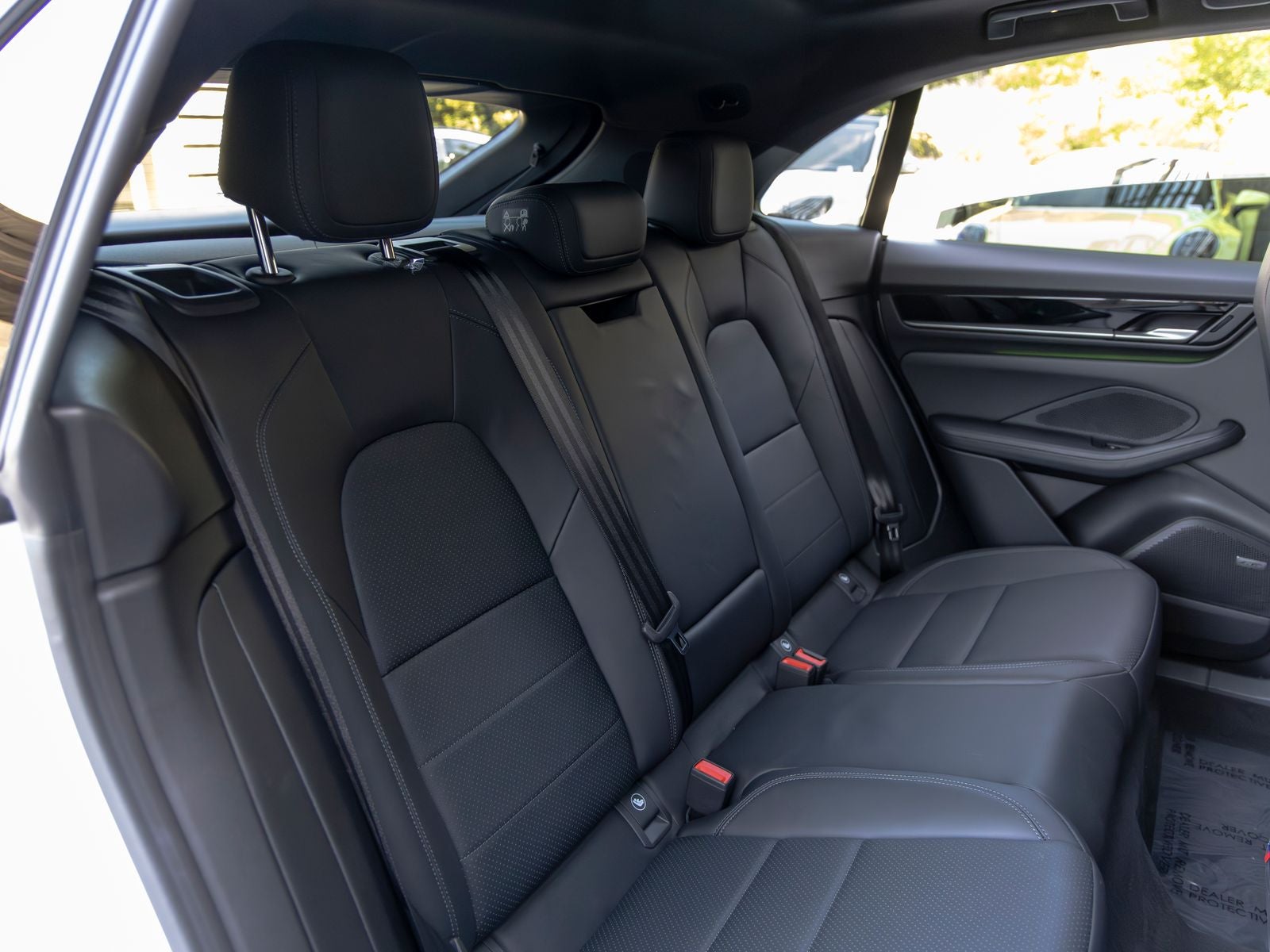 2025 Porsche Macan Macan 4 Electric