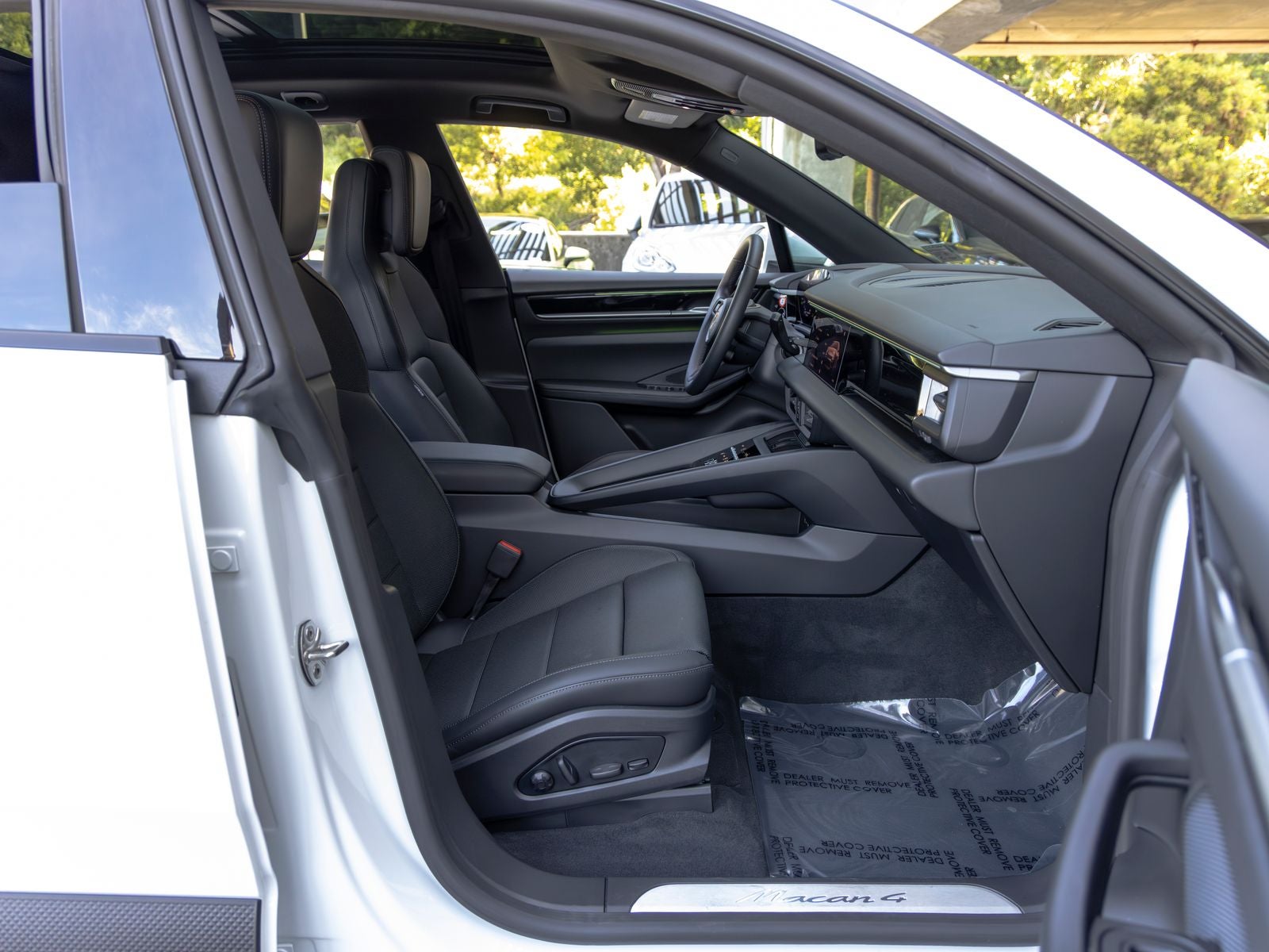 2025 Porsche Macan Macan 4 Electric