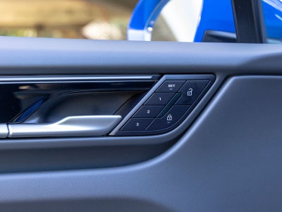 2026 Porsche Macan 4 Electric