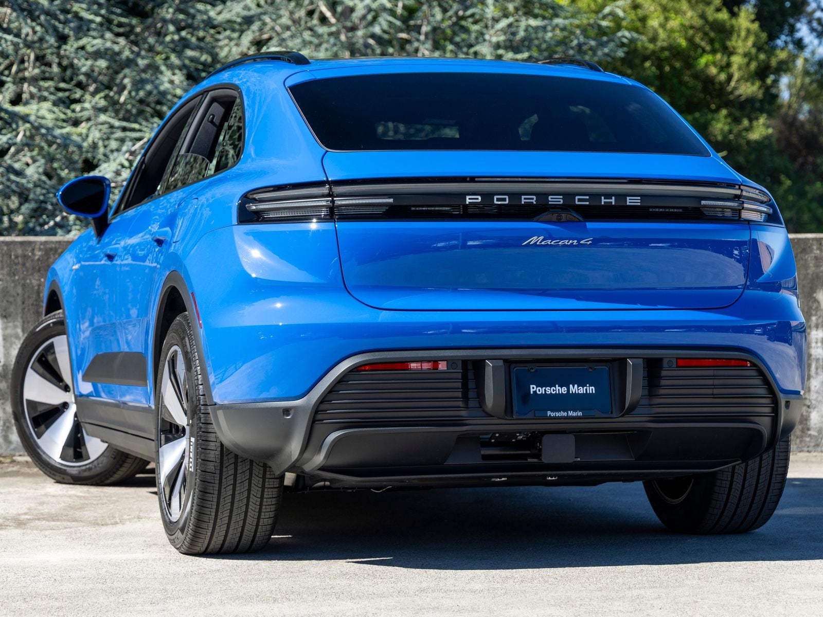 2026 Porsche Macan 4 Electric