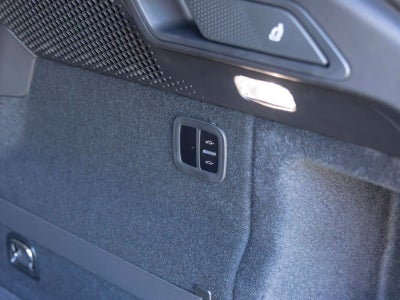 2026 Porsche Macan 4 Electric