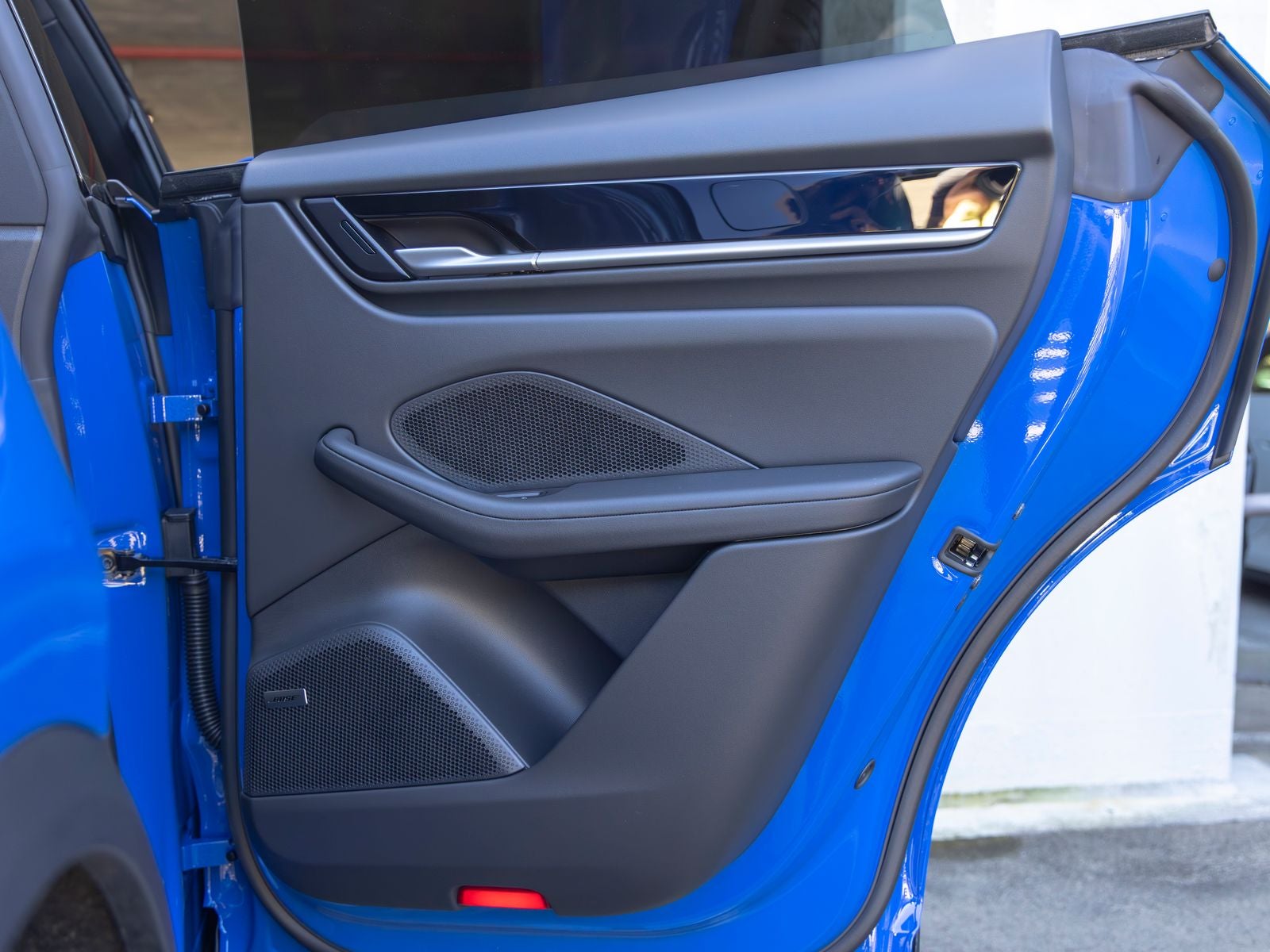 2026 Porsche Macan 4 Electric