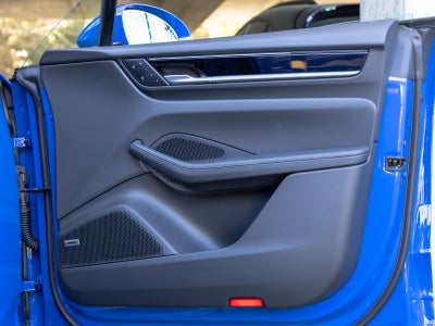 2026 Porsche Macan 4 Electric