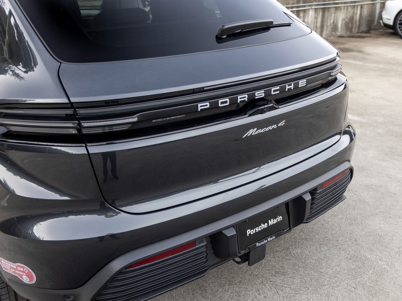 2024 Porsche Macan Macan 4 Electric