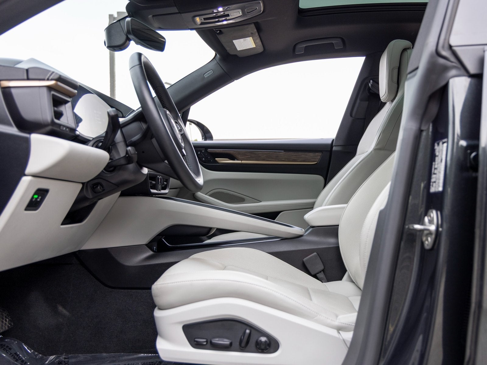 2024 Porsche Macan Macan 4 Electric