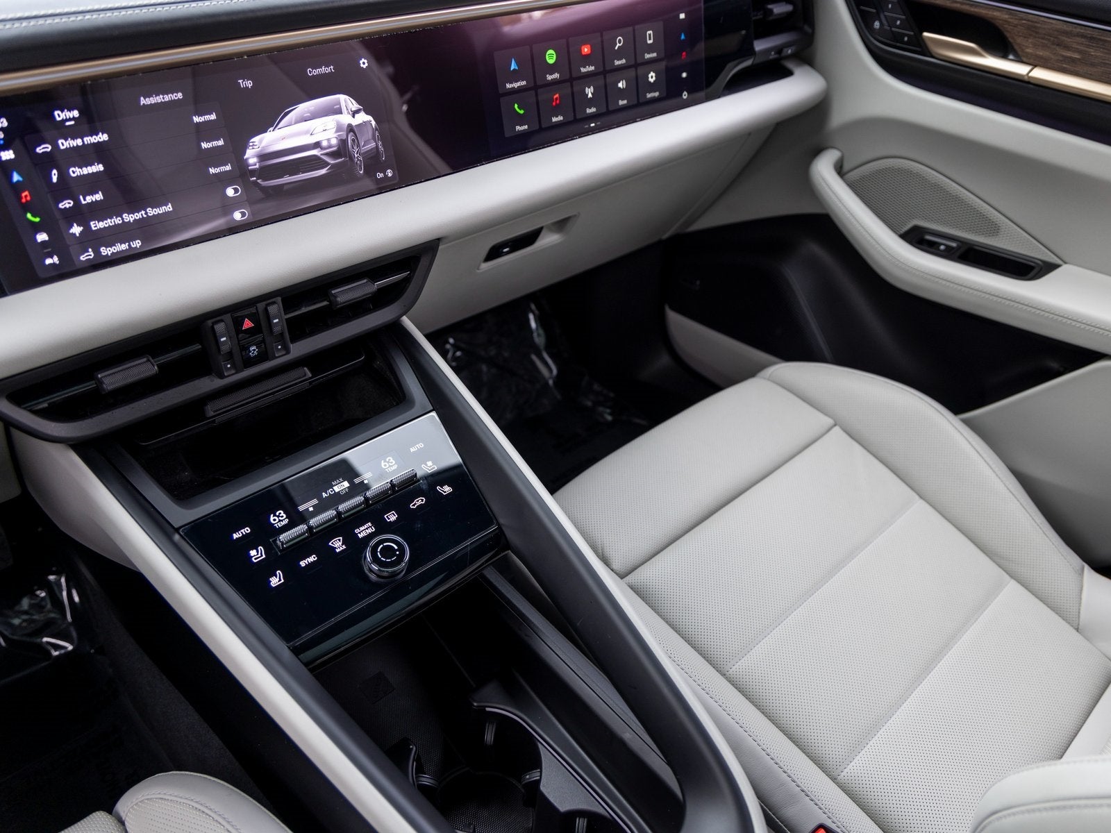 2024 Porsche Macan Macan 4 Electric