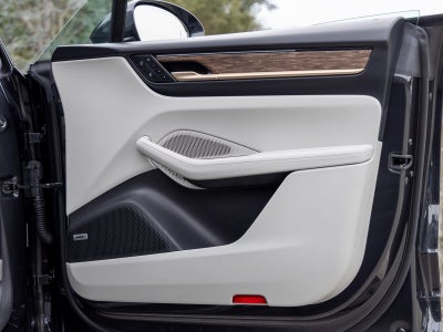 2024 Porsche Macan Macan 4 Electric