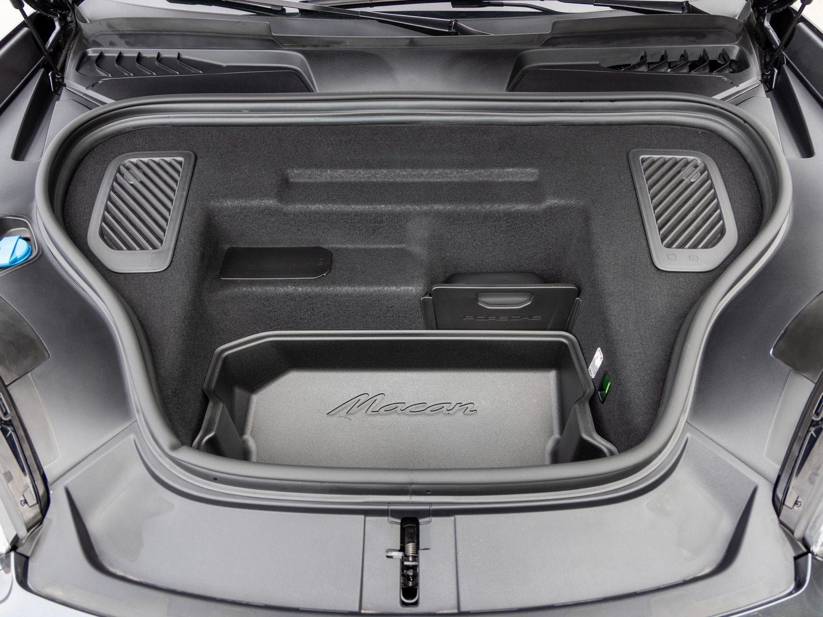 2024 Porsche Macan Macan 4 Electric