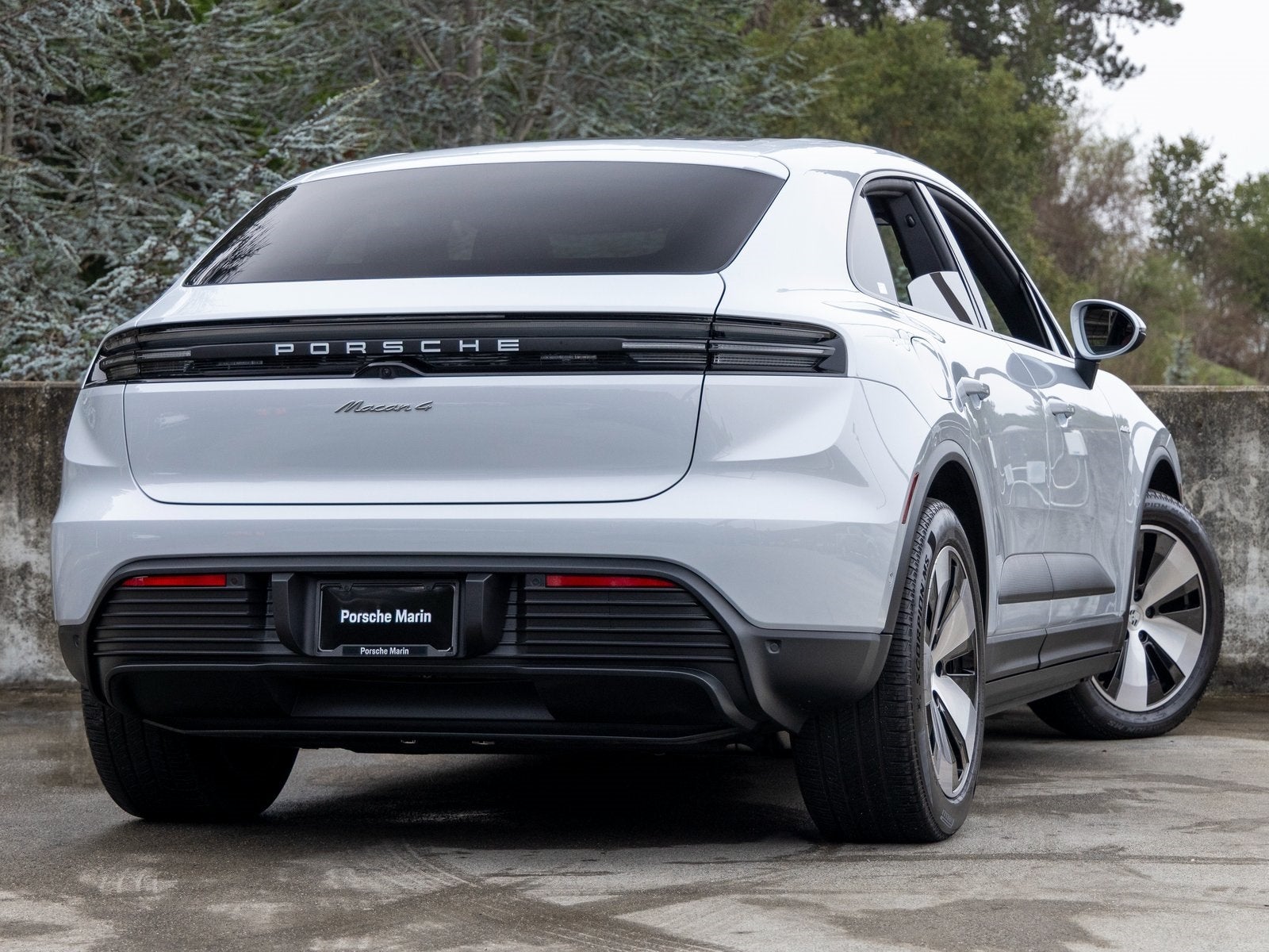 2024 Porsche Macan Macan 4 Electric