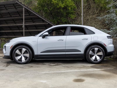 2024 Porsche Macan Macan 4 Electric