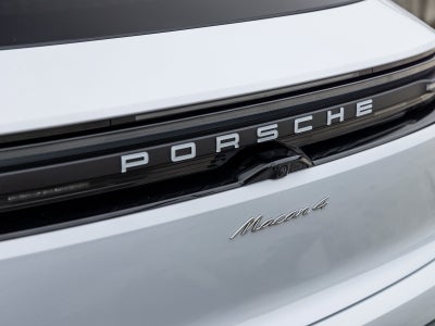 2024 Porsche Macan Macan 4 Electric
