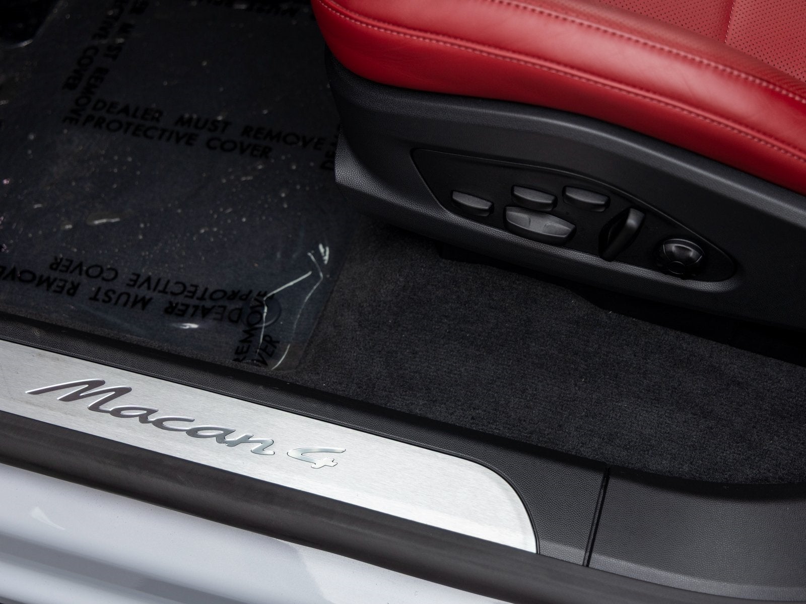 2024 Porsche Macan Macan 4 Electric