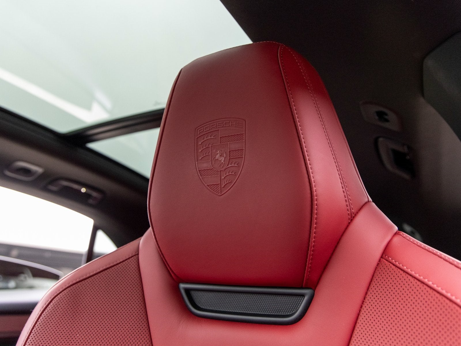 2024 Porsche Macan Macan 4 Electric