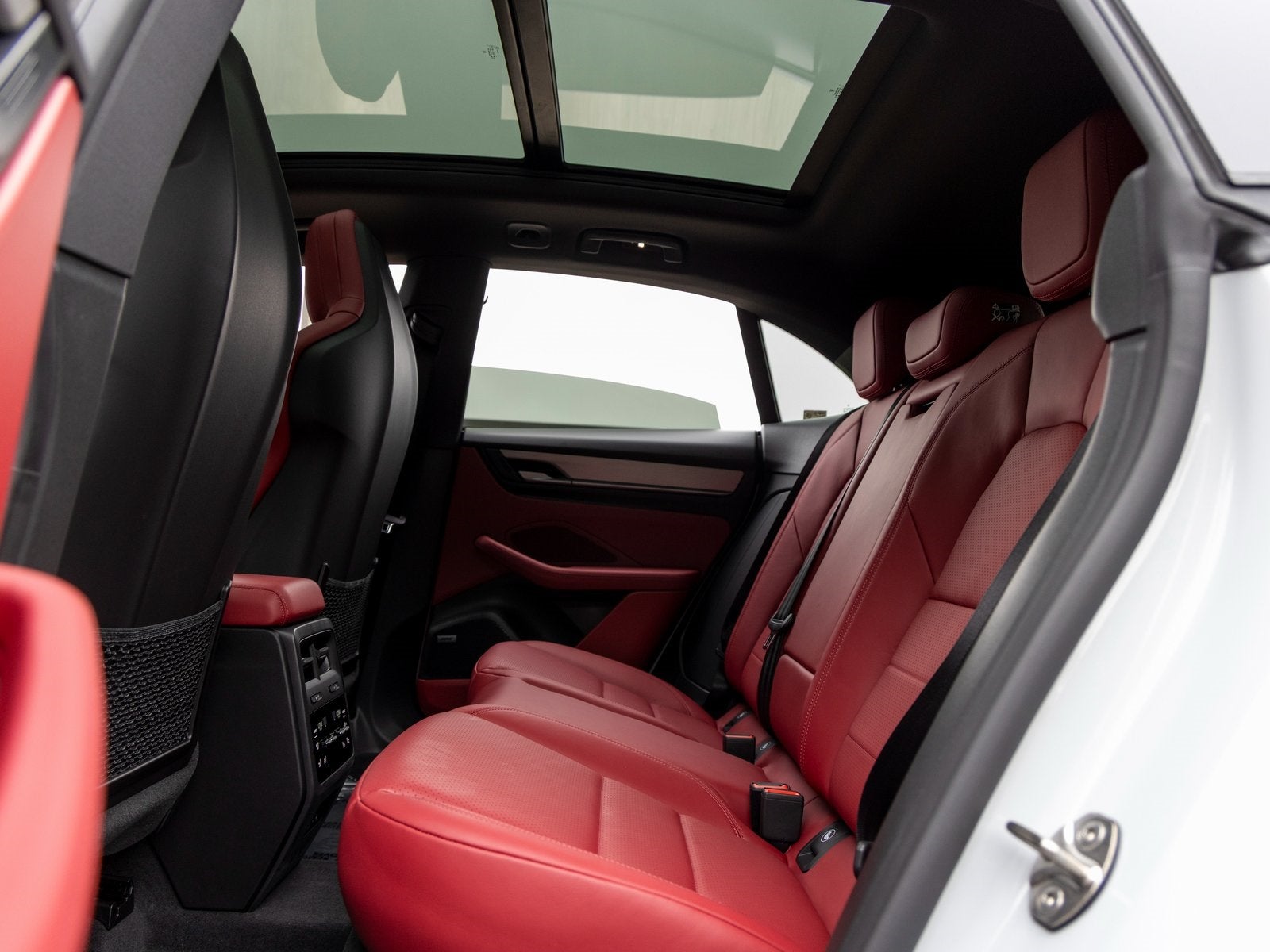 2024 Porsche Macan Macan 4 Electric