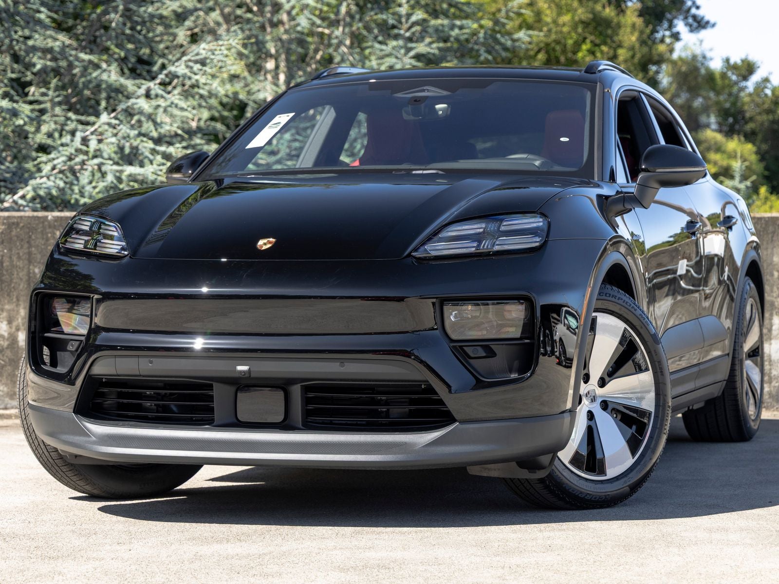 2026 Porsche Macan 4 Electric