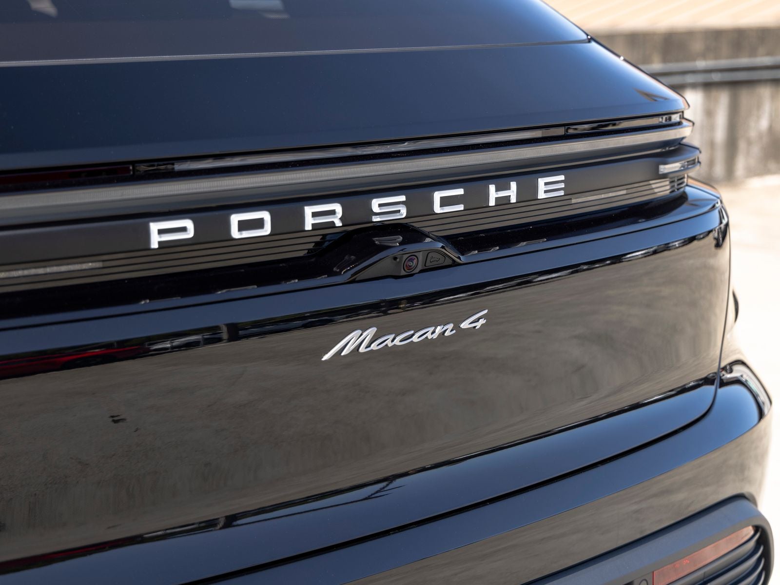 2026 Porsche Macan 4 Electric