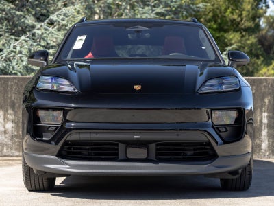 2026 Porsche Macan 4 Electric