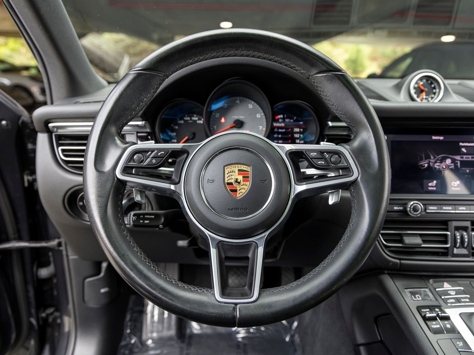 2021 Porsche Macan Macan S
